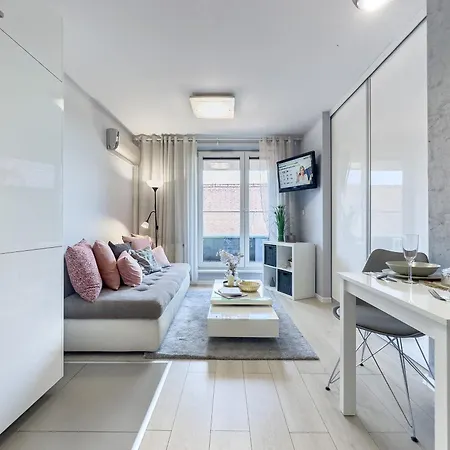 Nadwislanska Przystan Z Widokiem Na Wisle كراكوفيا